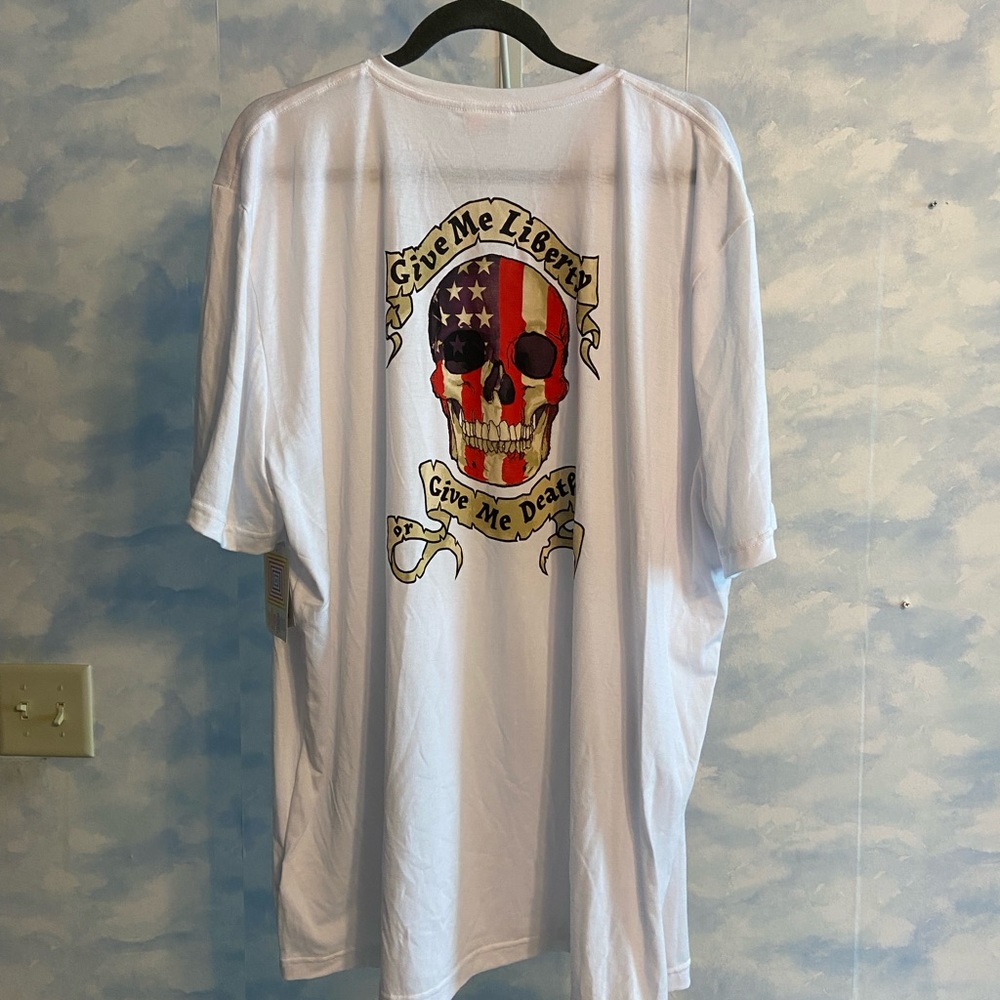 LuLaRoe Americana Devon T-shirt